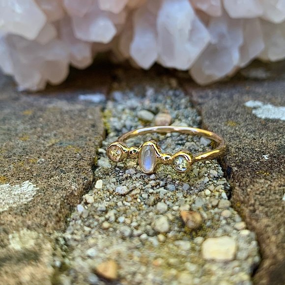 Melissa Joy Manning horseshoe 14k semi-precious stones trinity ring - Picture 4 of 13